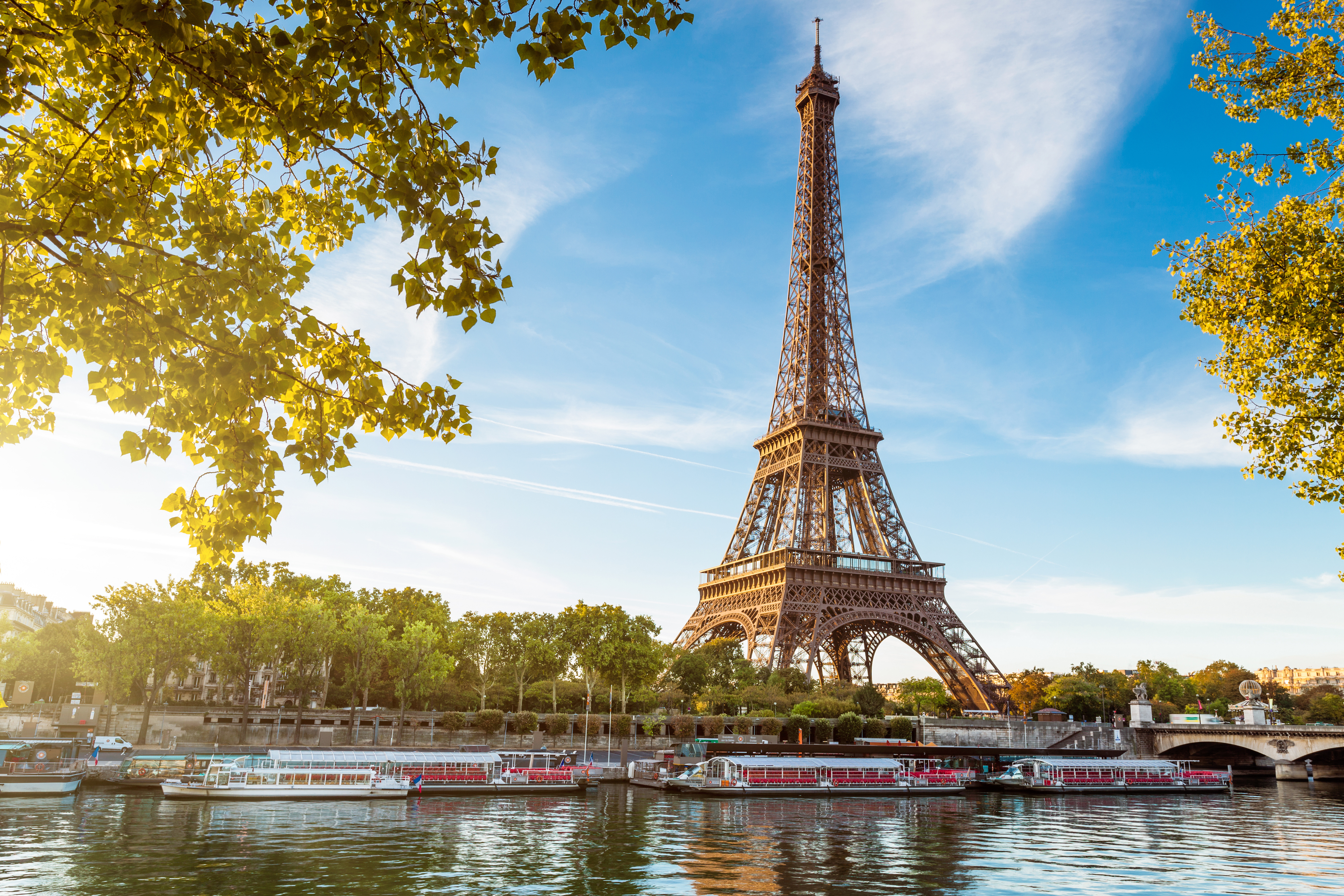 Les Monuments Incontournables de la ville de Paris ! | il est 5 heures, Paris..